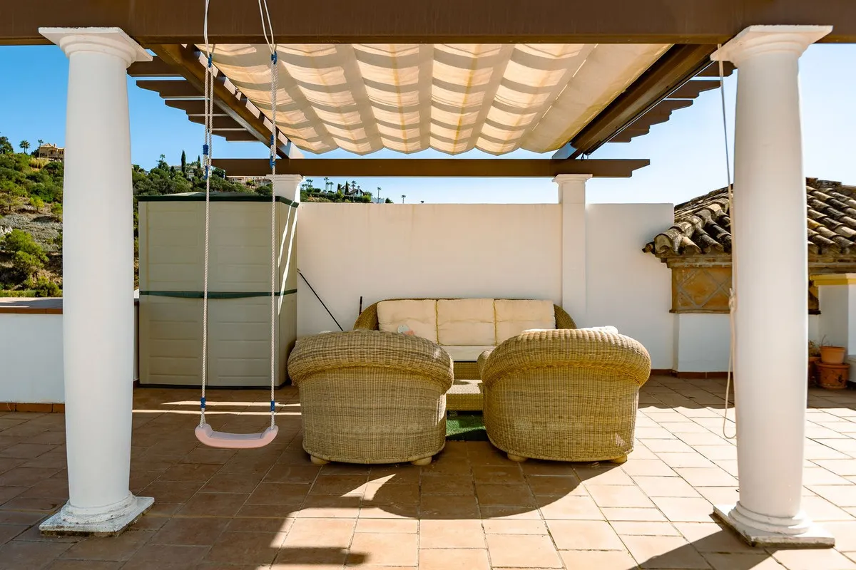 19734ceb-7f74-469b-aac7-cf9627ef6151