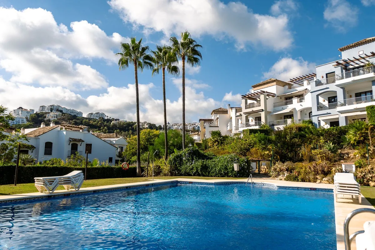 78a13387-d5c8-4b1b-846d-f9a66d49f1da