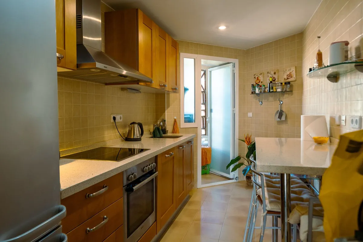 96539feb-9caf-4b07-9586-b3b550055641