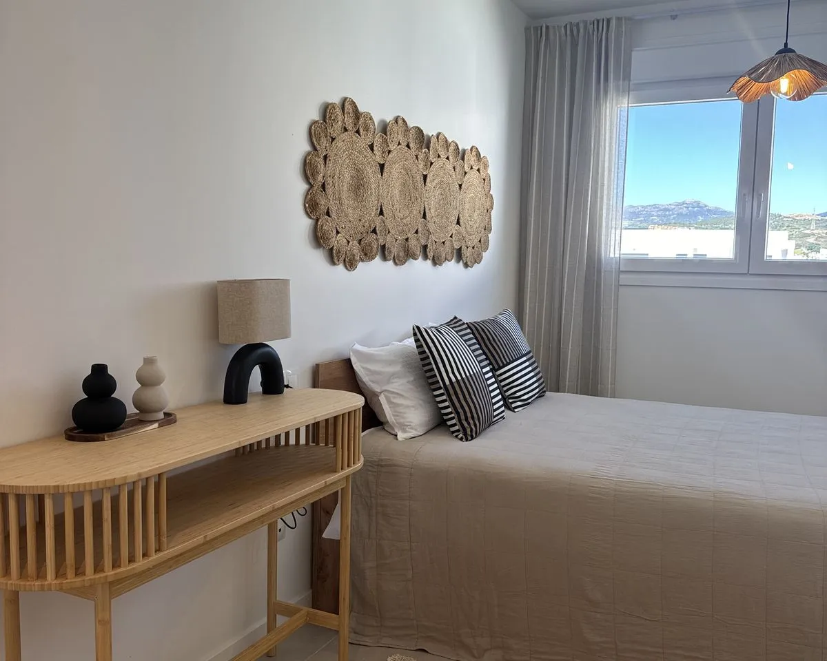 03549e1c-c6c0-4dbe-b071-ab0559b22161