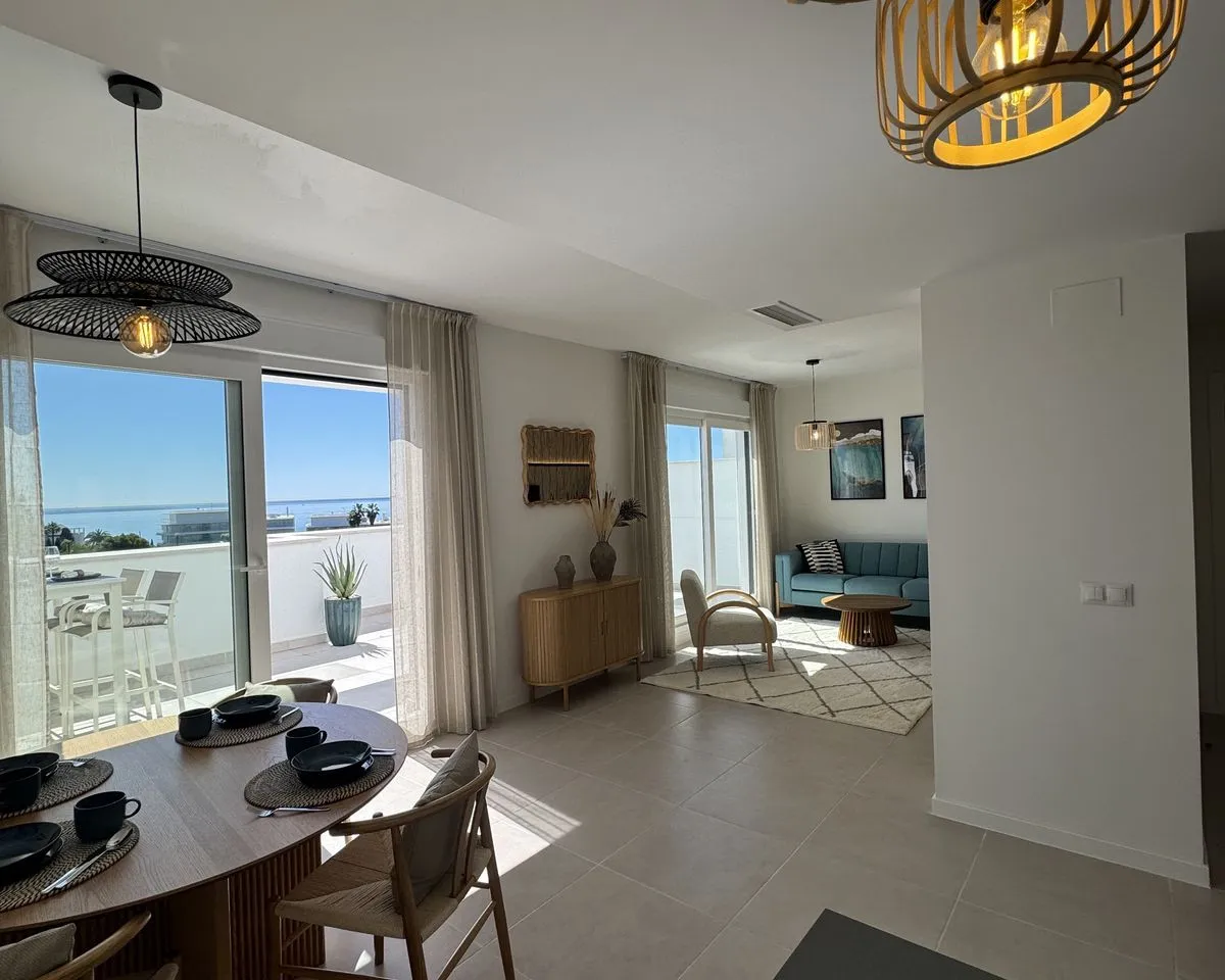 3220324a-bc0e-4369-a6ca-779b3eca8206