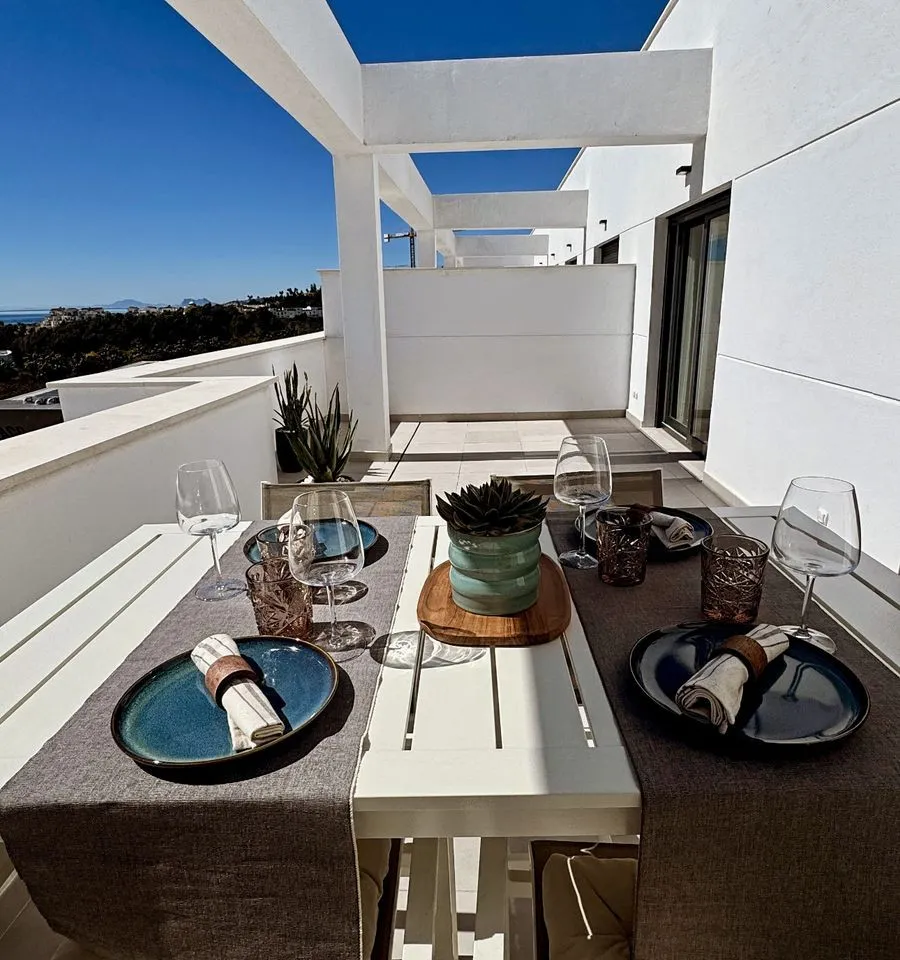 78eb5491-42d1-4469-bba3-fe2fddc70544