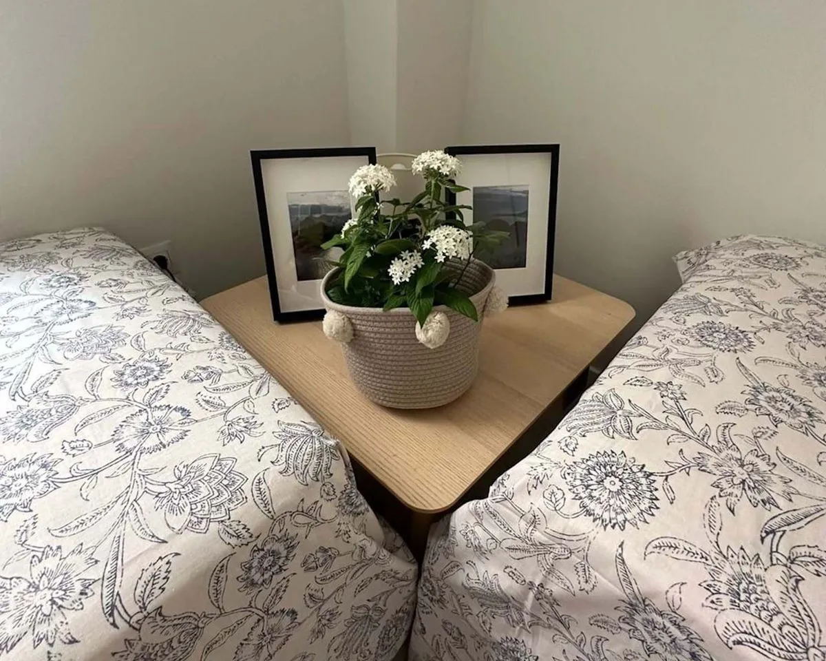 b046aeb1-0b0b-4cca-8569-d0198e60ebc1