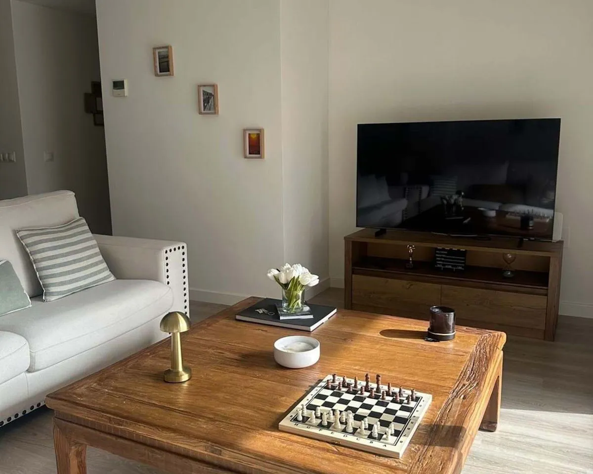 b67a9f5c-b9a8-4e3d-8157-0e5a8253d0b6