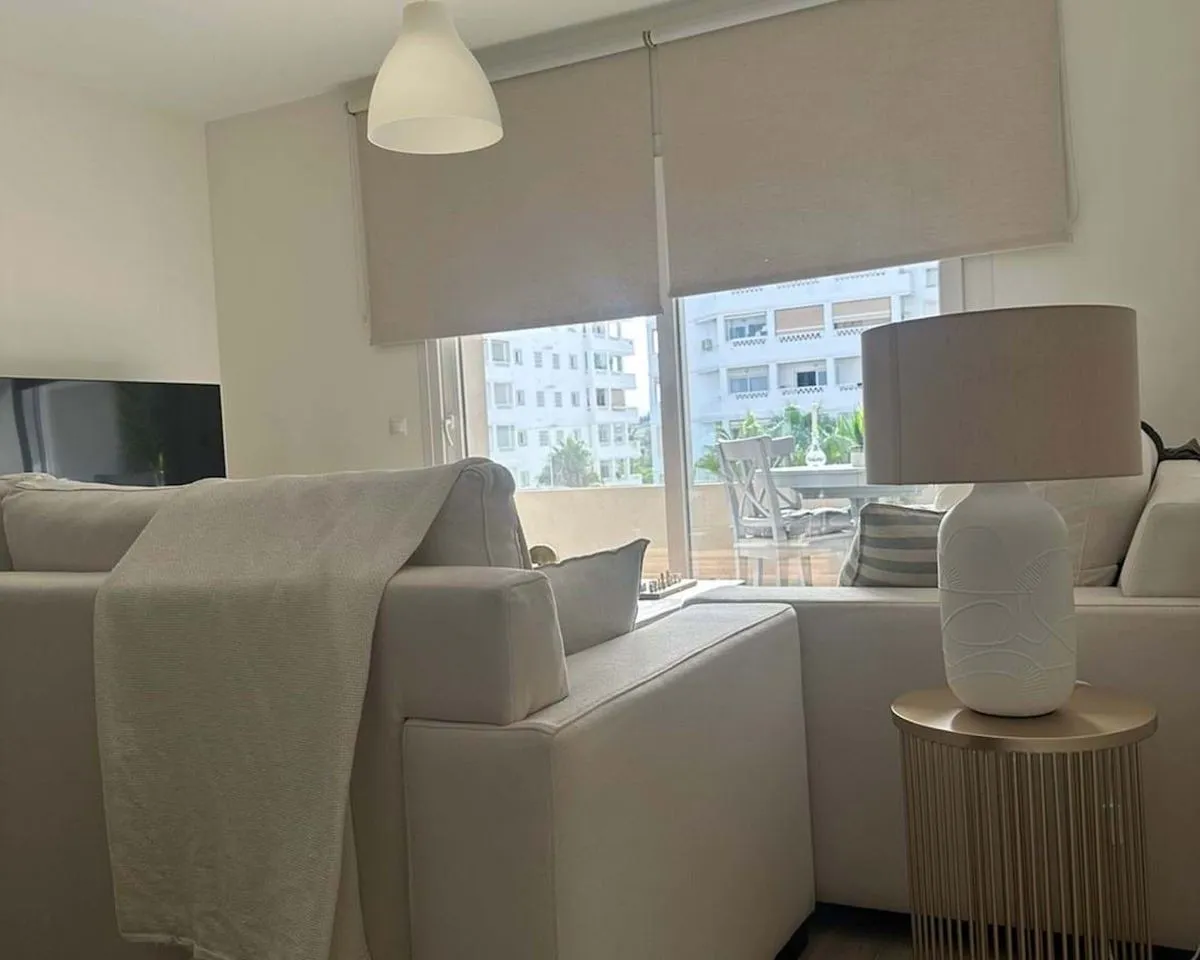 c1608b54-d5cf-46e6-b592-fc7fdeff61c4