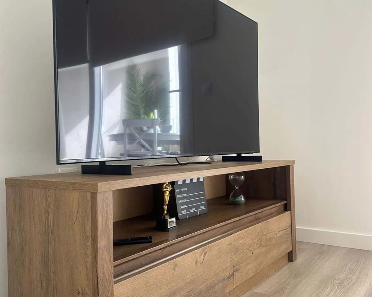 d4e23e50-03f2-48a3-952b-f2e4f7d9ba82