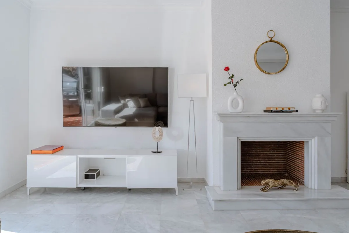 7ac34804-90e0-4477-aa72-35b723158504