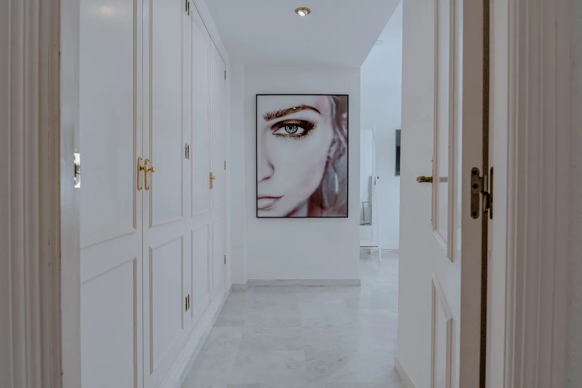 d834fa70-30f3-411e-be8d-322f6292651a