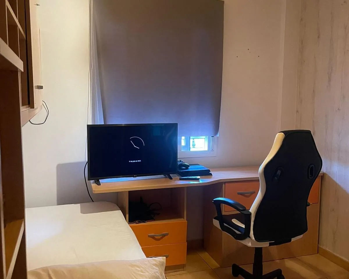 674e4a37-f215-4c2e-97d5-744b5a898356