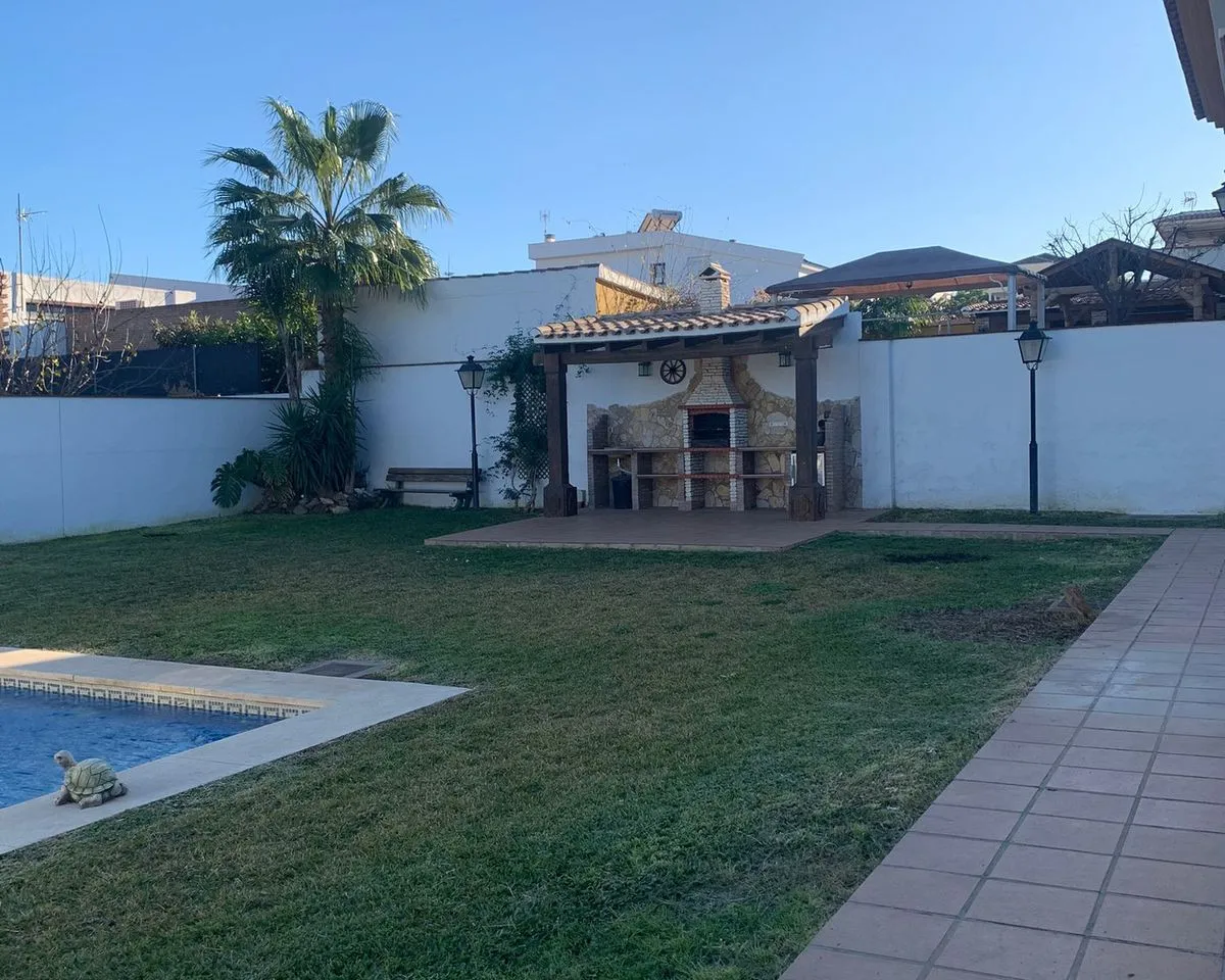 8240473b-f334-46b3-994e-a4e969664da6