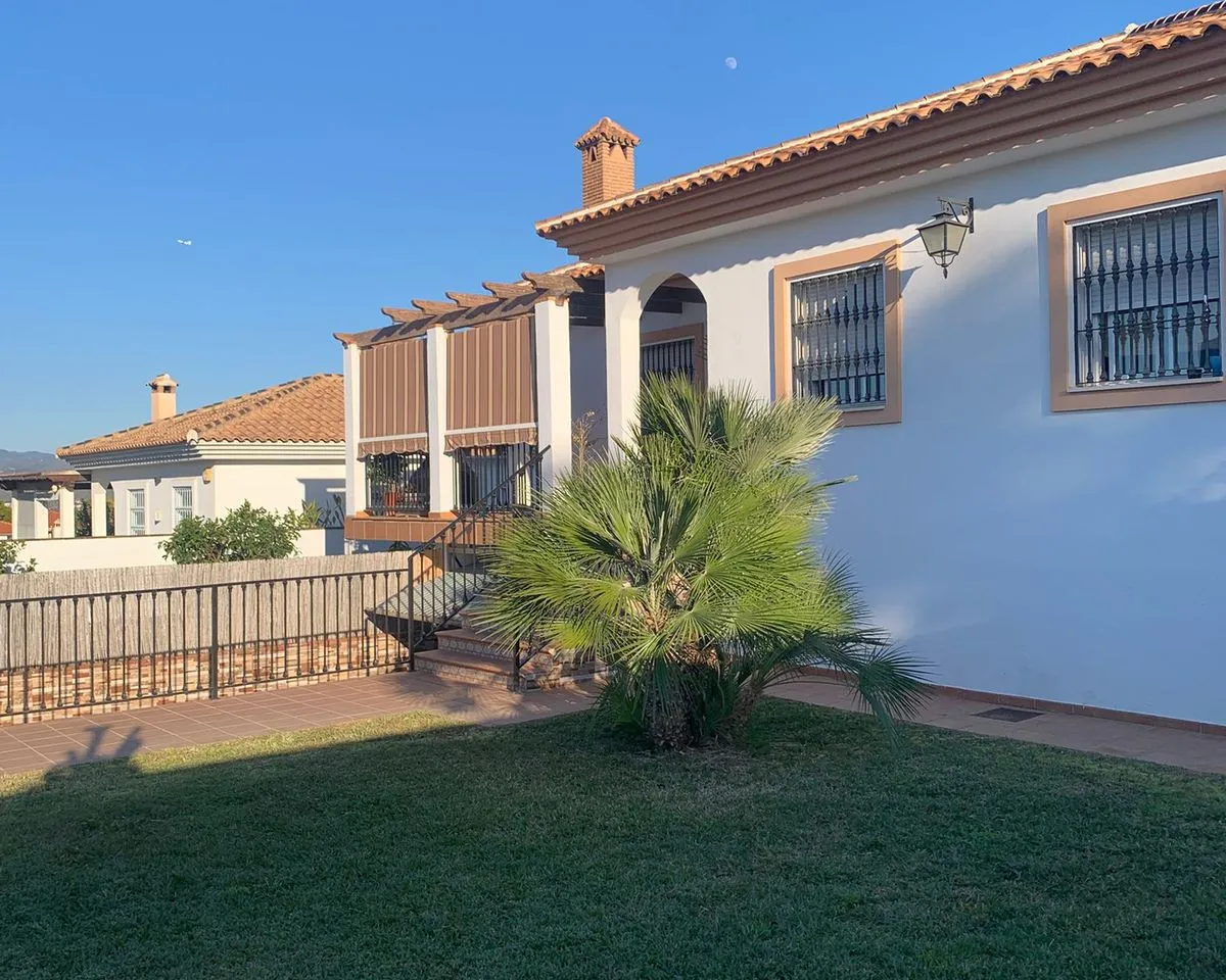 c8ae192c-db00-4dbc-9a2c-1306d7b54424