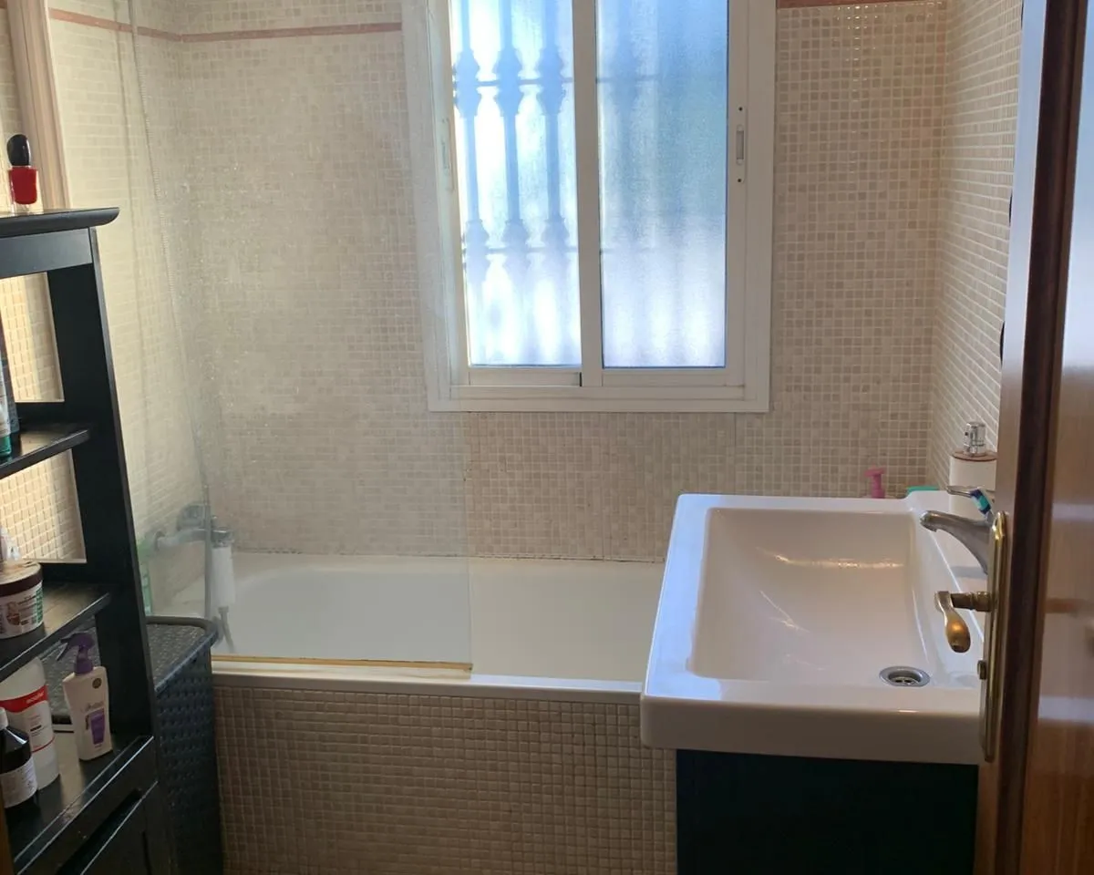 f7f16b30-af49-43bc-8859-582e26f3cd19