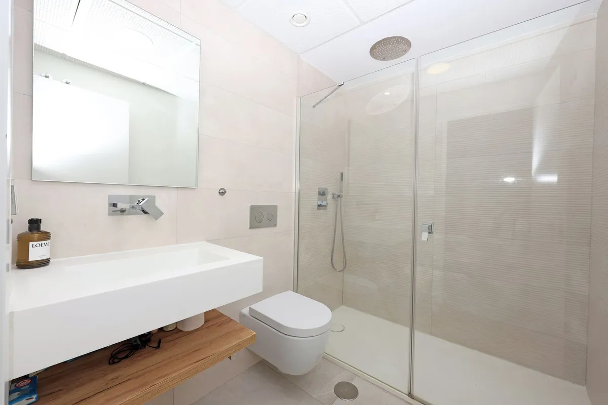 bdb4c537-a867-423c-bfb7-b26f61e32ff3