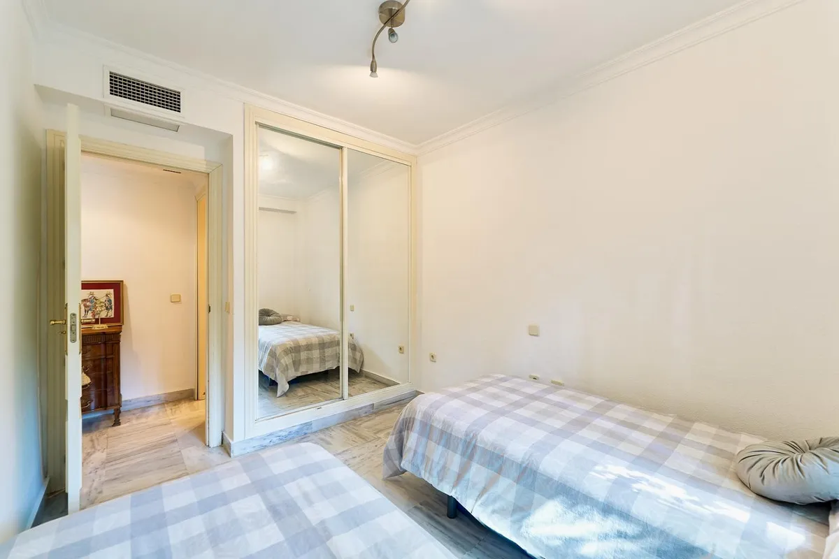 34cebf87-5d32-4a06-9699-a50c66b6dfe0