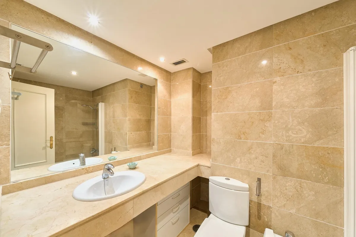 8c15ee94-4c6f-4d14-96c7-0f5a748f1c99