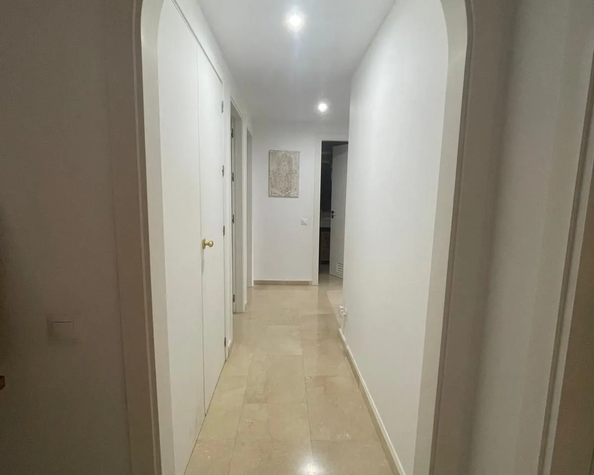 abd7ae8b-002c-4bda-a629-9321844c4294