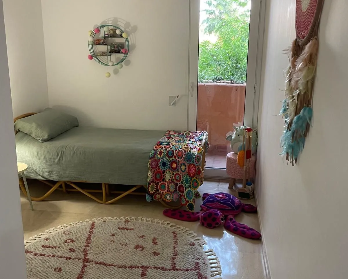 b3f0044b-f869-49d6-807f-5ce1ab9ce11e