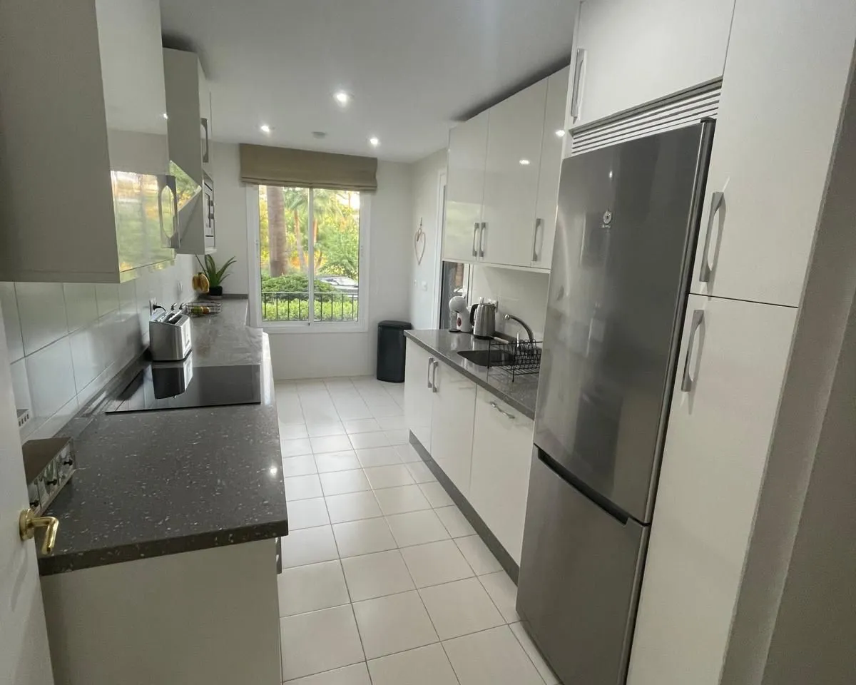 c0ea9c91-1b4a-4ee6-a416-6b963d01d2c0