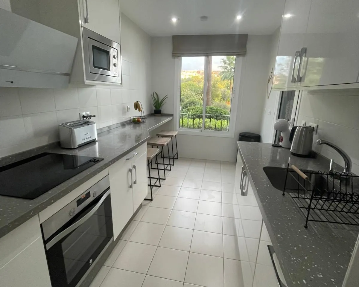 e9f57686-2025-48ad-ac09-dd70fc930b0c