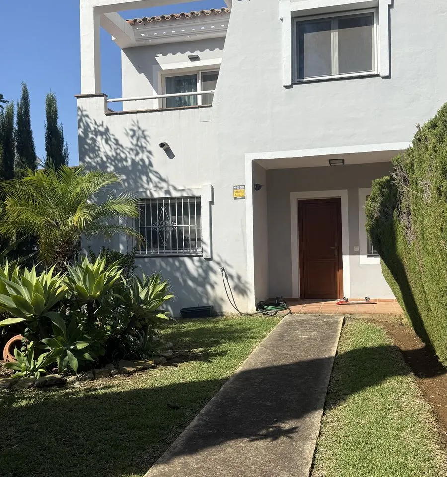 8f067663-4a86-4df7-9805-28c9c0cd04fb