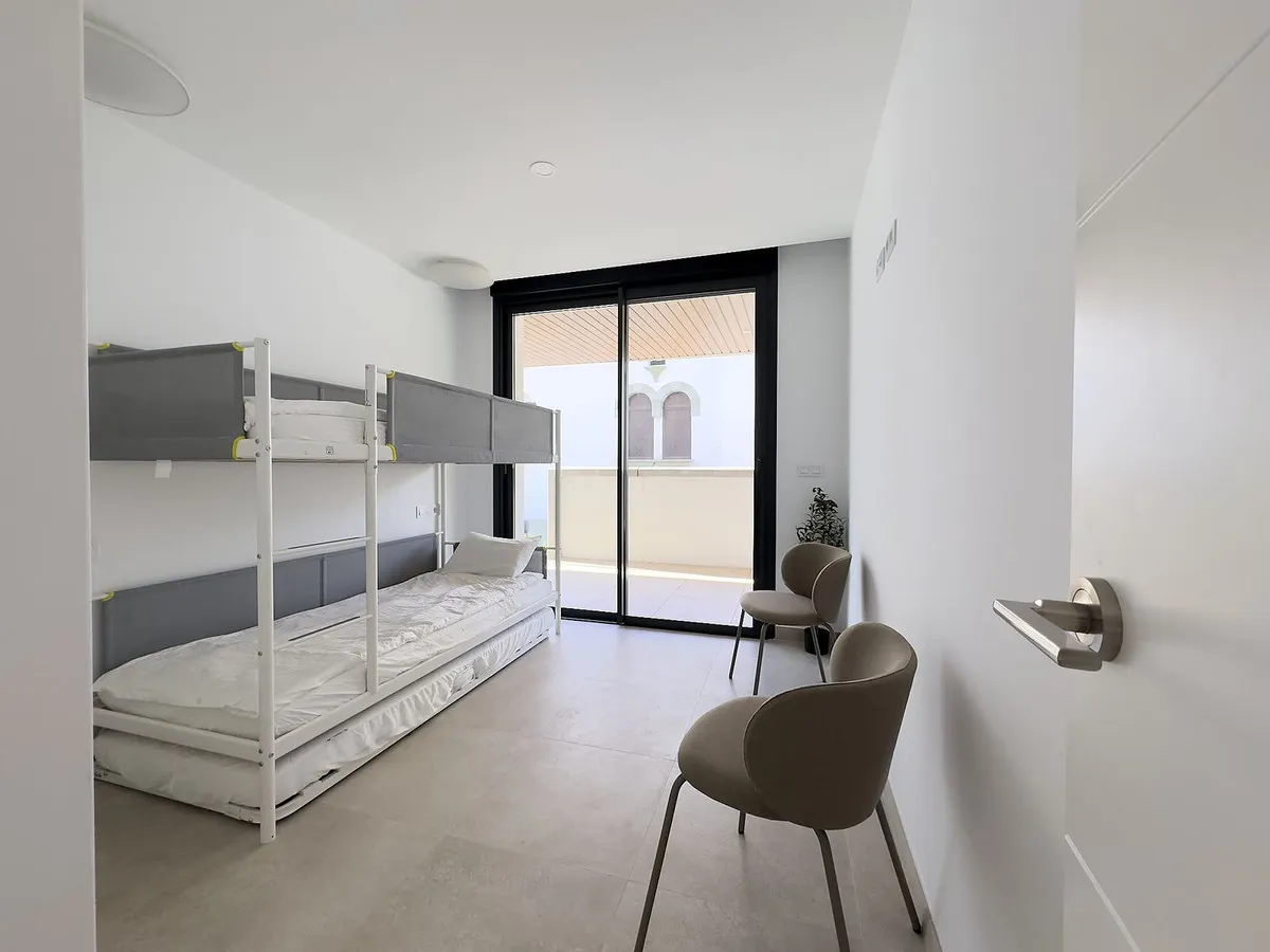 1c5d2840-fd1f-4f9b-bb2a-83ed2f769e27