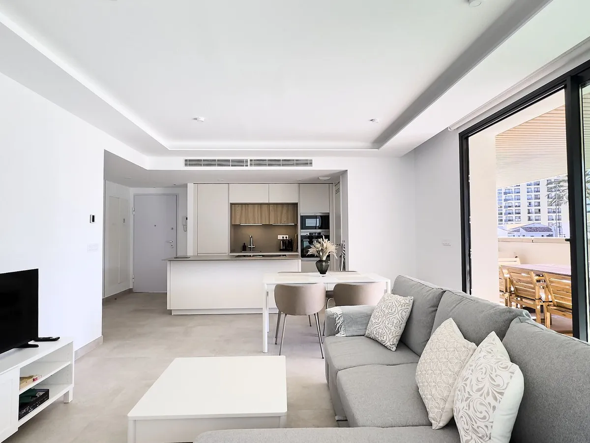 773cd860-e03b-4c6a-a696-daa84aa15daa