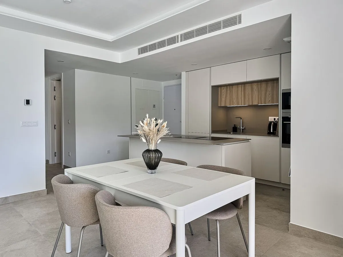 d3f8d51b-21a1-44fe-9960-66891b3f56df