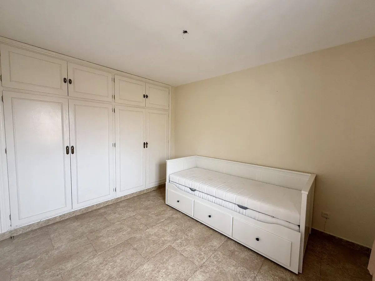 01ccf800-a0e5-4fc1-bfad-5d61aa8225be