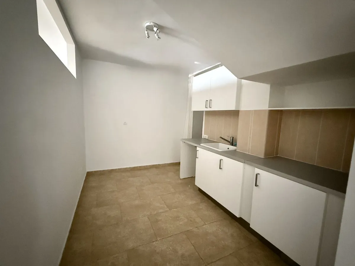 03d8d1db-71c8-4c7a-8155-d8c32bdf09b9