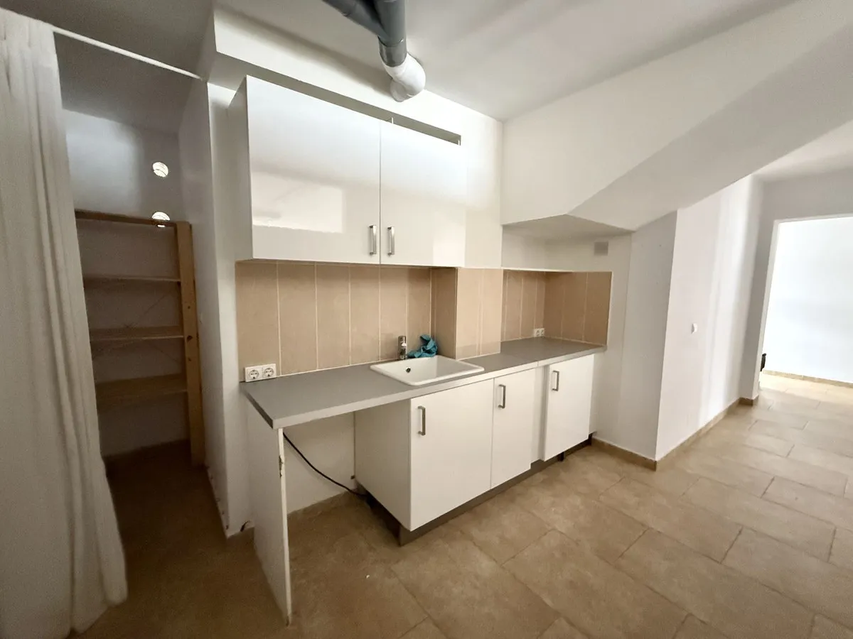 28f4c696-35bc-401b-aed5-ee1a2e97653e