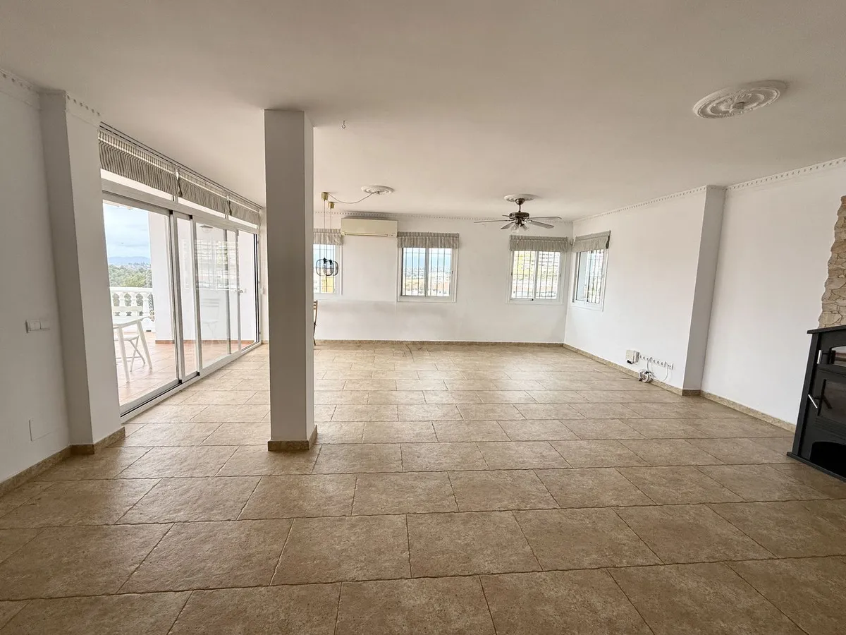 ac547783-2f01-4122-b154-a5136509af79