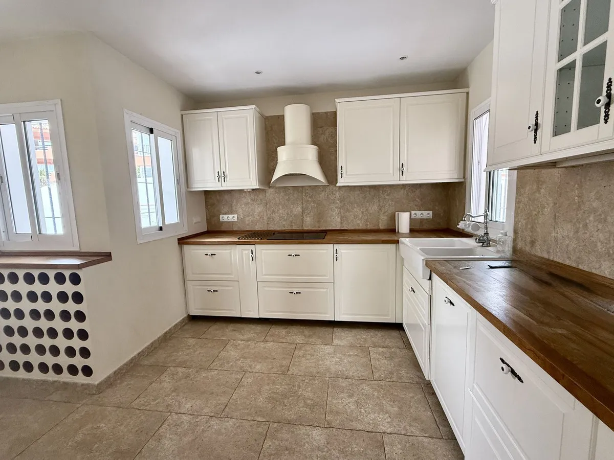 b8ea2d1f-6174-47d7-902d-899903f3888d