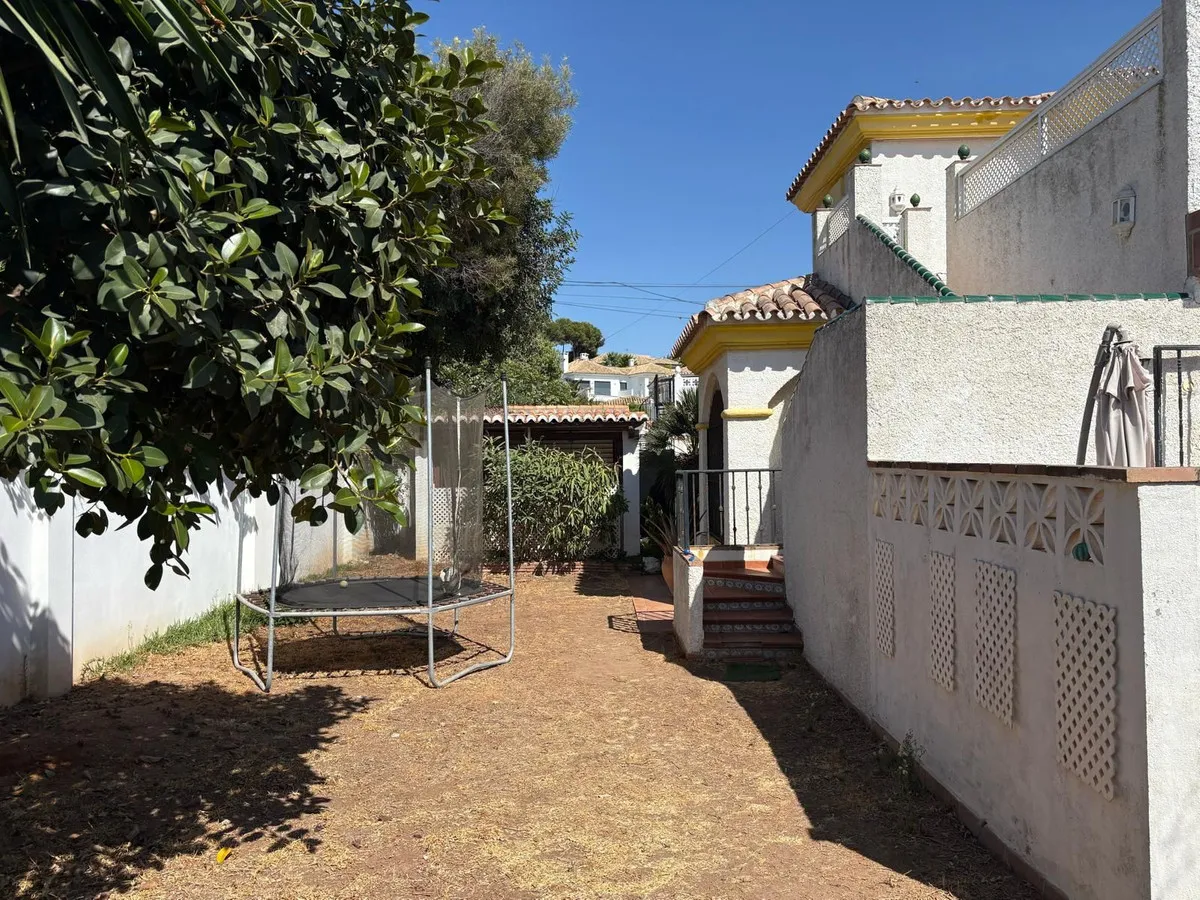 161bf326-16b0-4e27-abd5-8b66df70c1a9