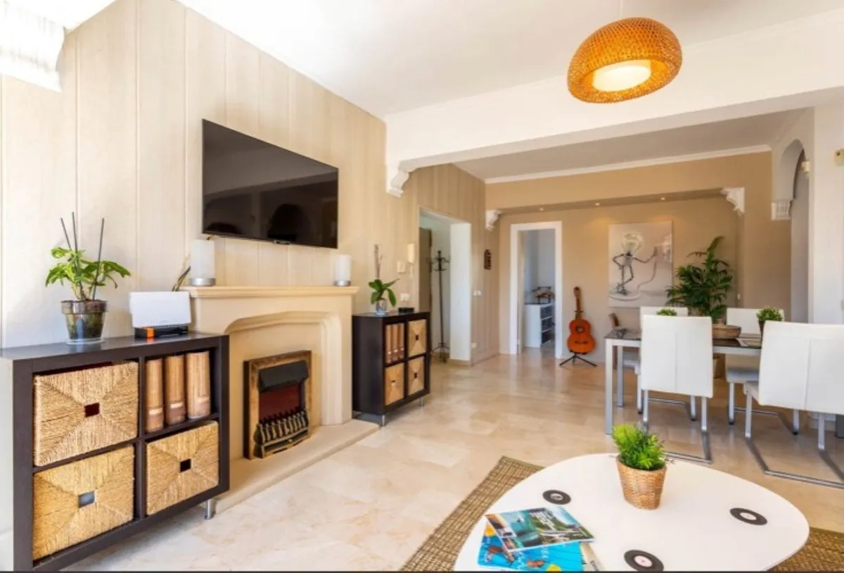 5accb462-21f7-49e0-af49-0392cbc23c9a