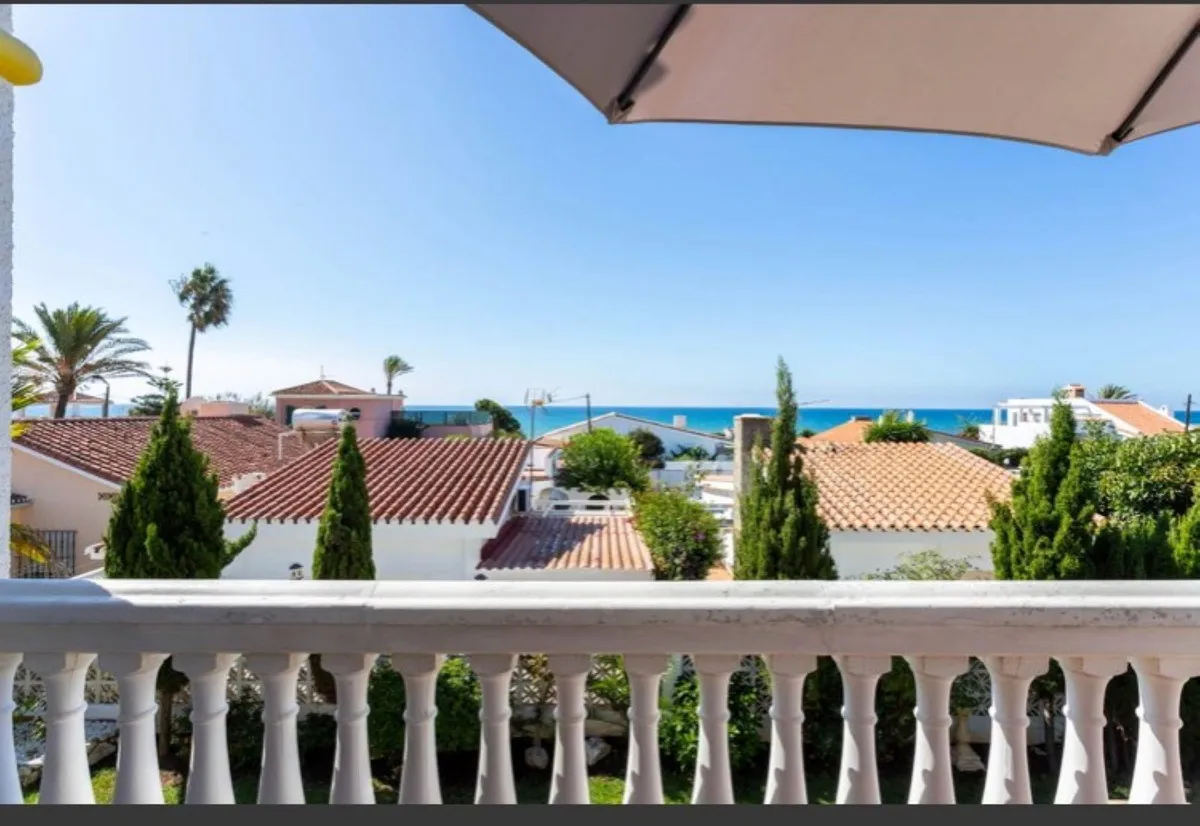 979bc99c-de84-4e31-a5ae-e167e8a0cbc2