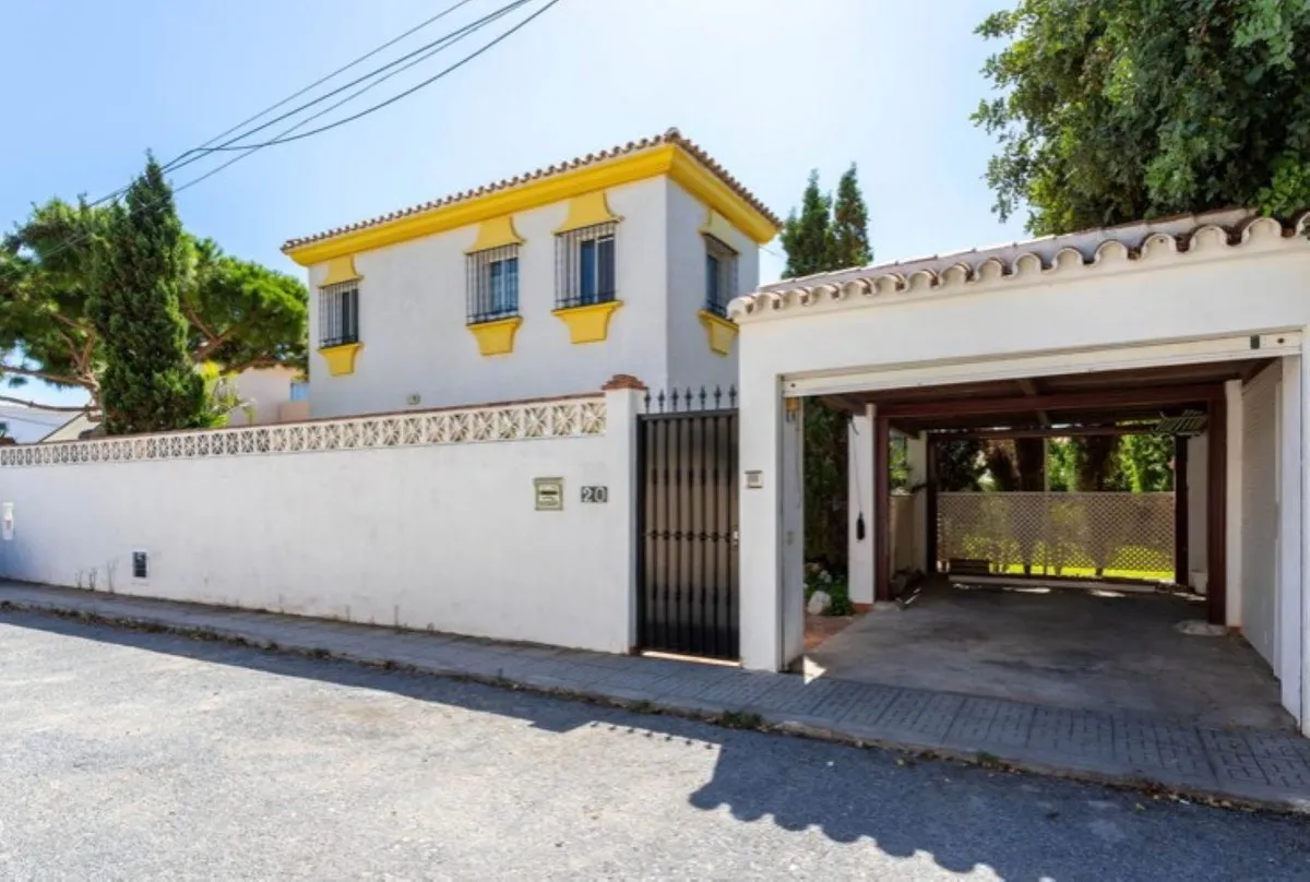 e39b5a26-43aa-4785-9827-ce23f54e49b2