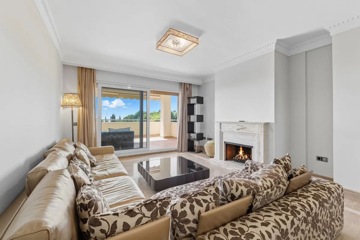 6e69ab95-37bb-41f2-a00c-285059810682