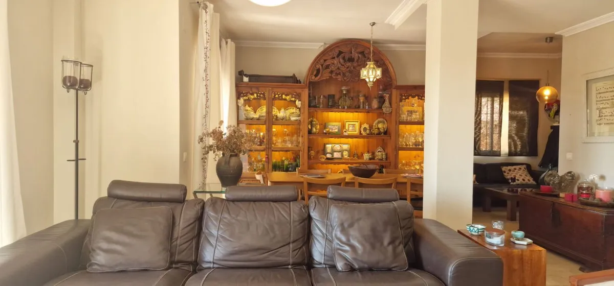 2f6b468f-675d-4319-800a-6e5445e62577