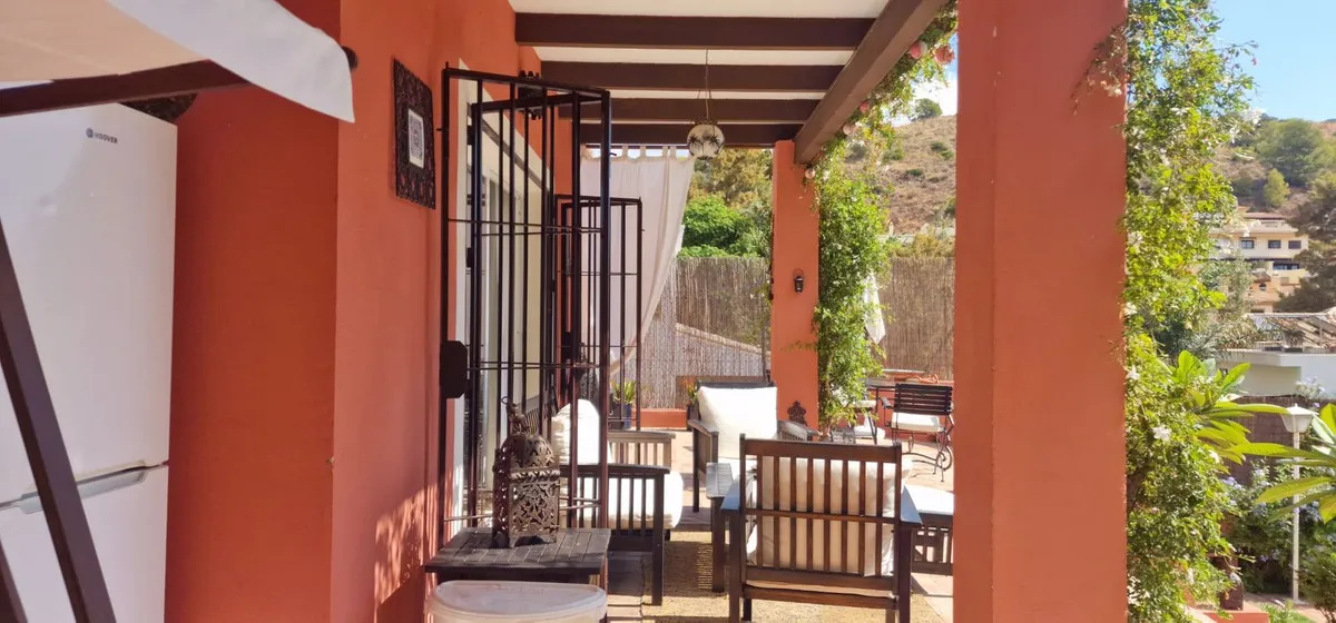 4bad4137-c4bf-45f2-9b78-db50f0de8acd