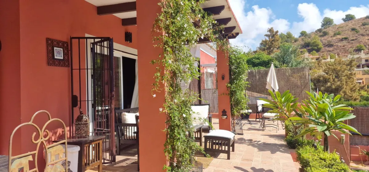 93a98edb-f88c-4d01-9e93-41acac07311b