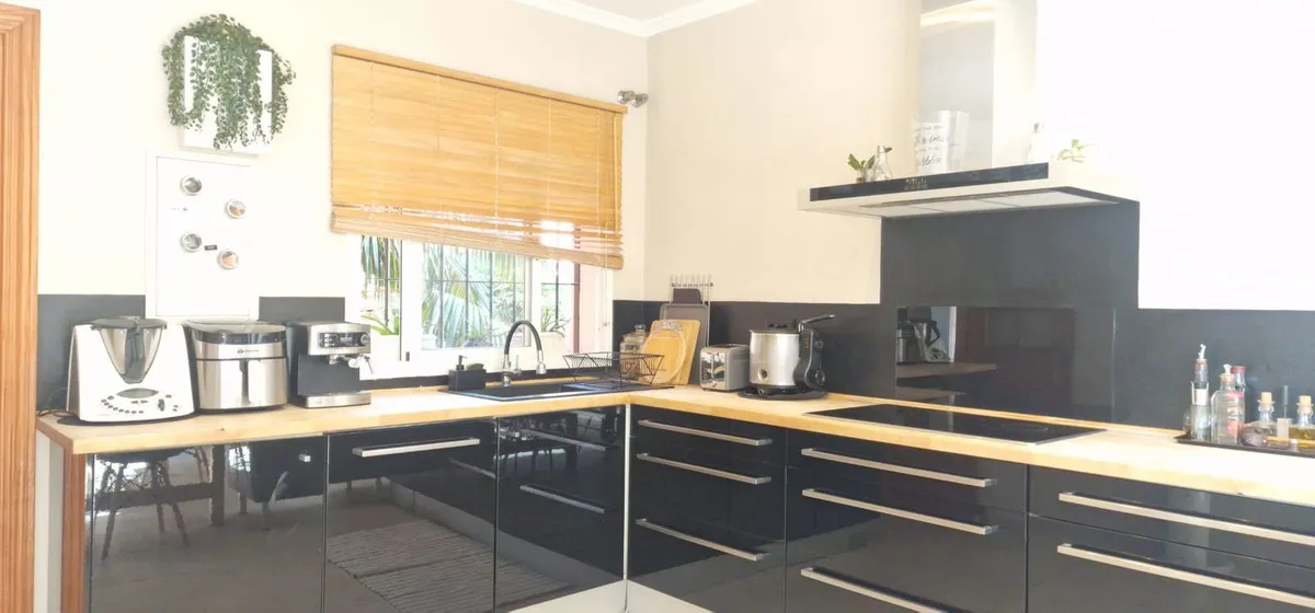 fbf4a586-a081-4b32-8c14-1539596b1e6c