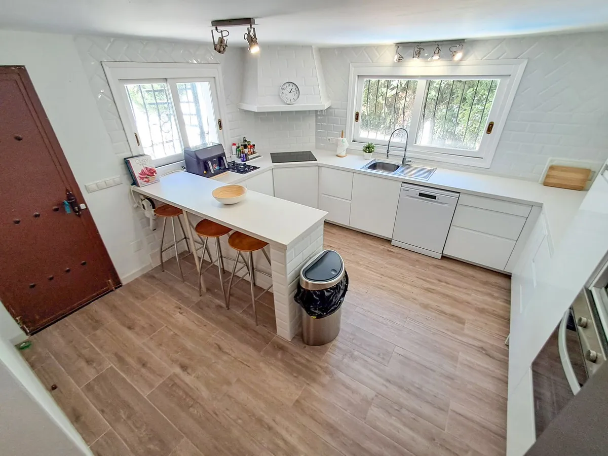 038027b2-152b-4e15-b73f-e243cdb17c55