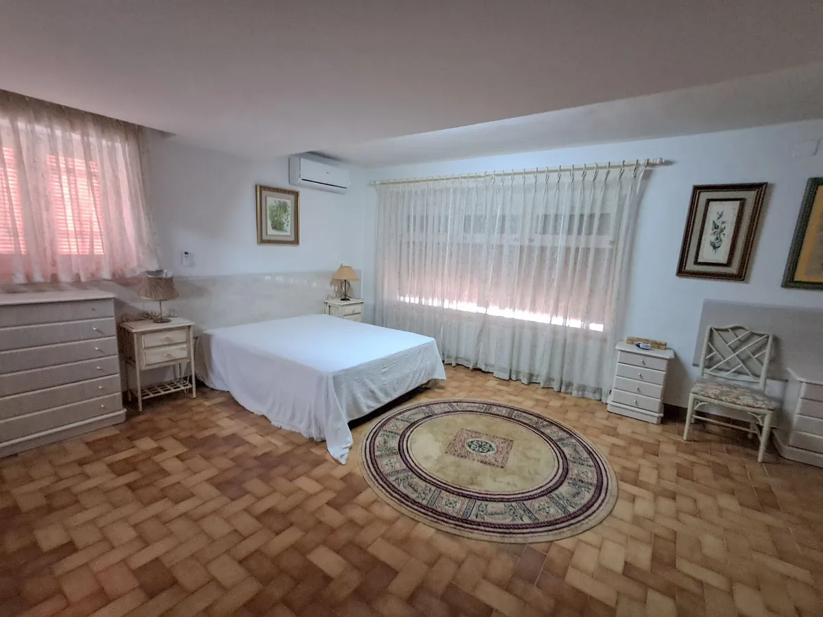 18e8a239-9668-456f-84d1-500c60685c7f