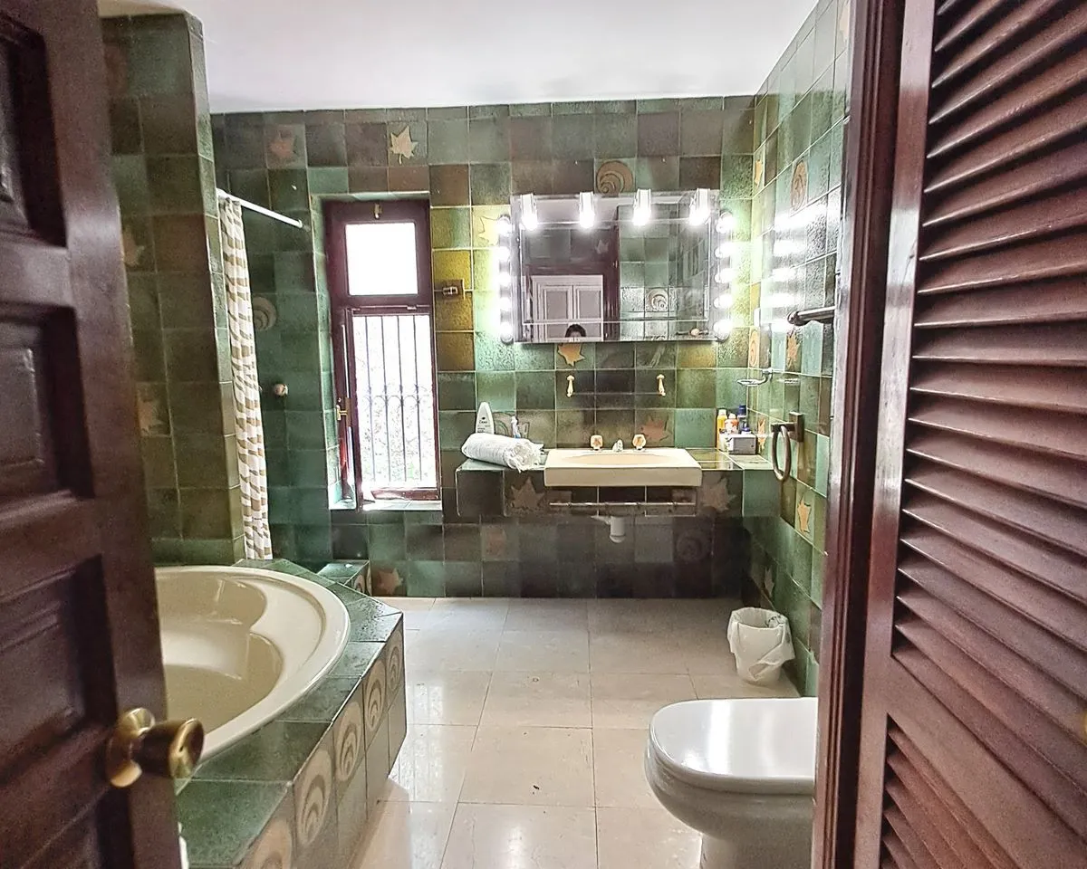 9913d18d-c9c8-4571-a87c-8e0a98594c62