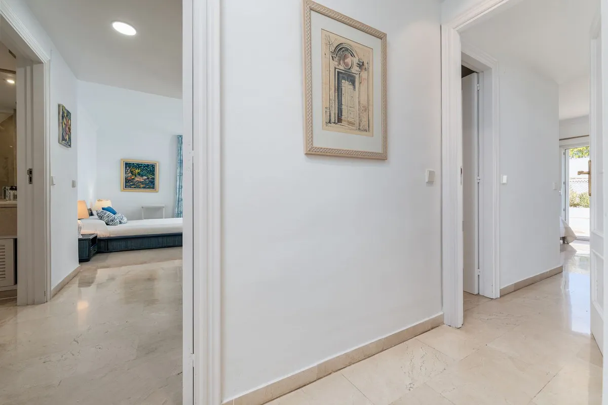 0b179258-df68-4bcb-9606-66599dc03f13