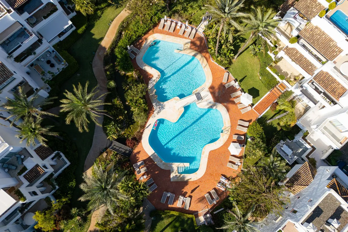 45759574-7c39-4198-a05e-4e5367ab57b0