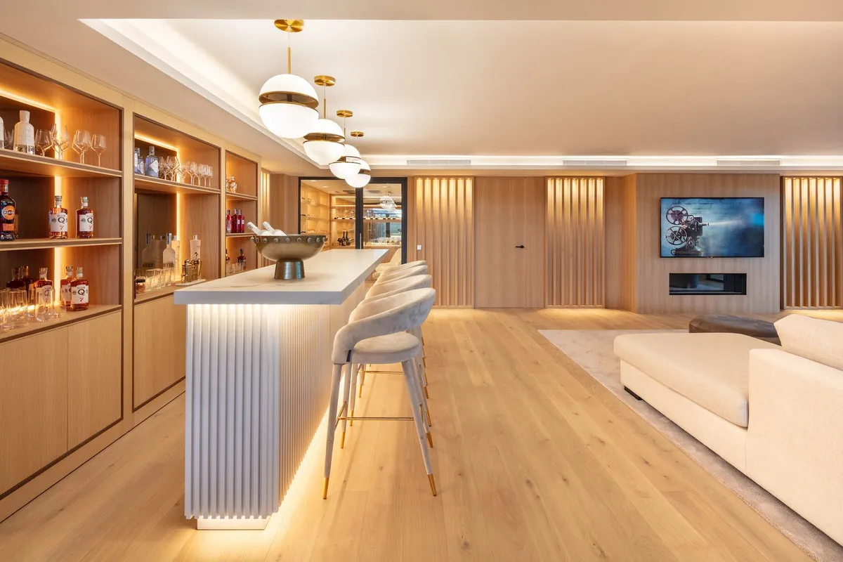 e3d53328-dd0c-4348-82cd-5146cd713f20