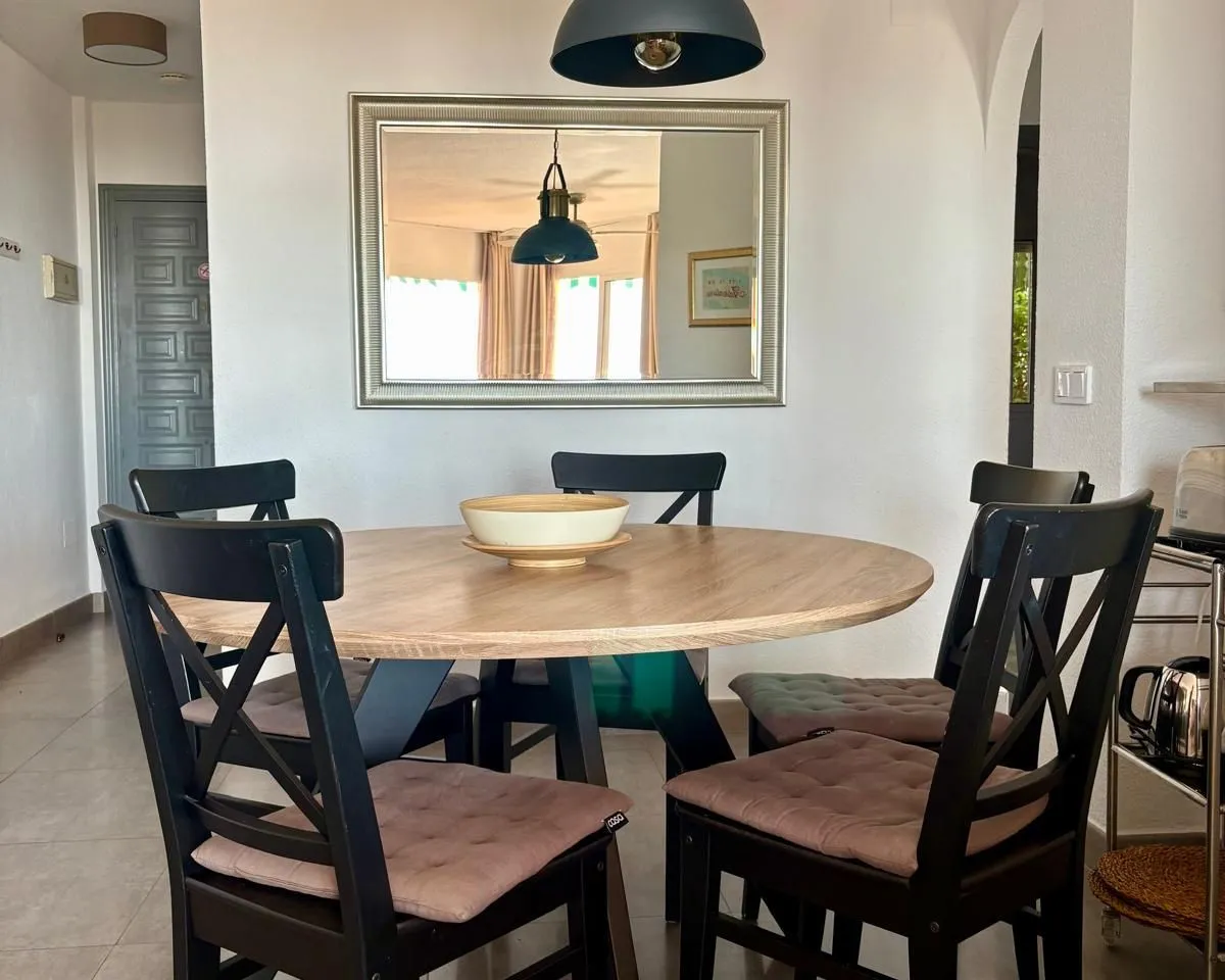 6826058d-f4c3-4c02-92d5-9992b4638b13