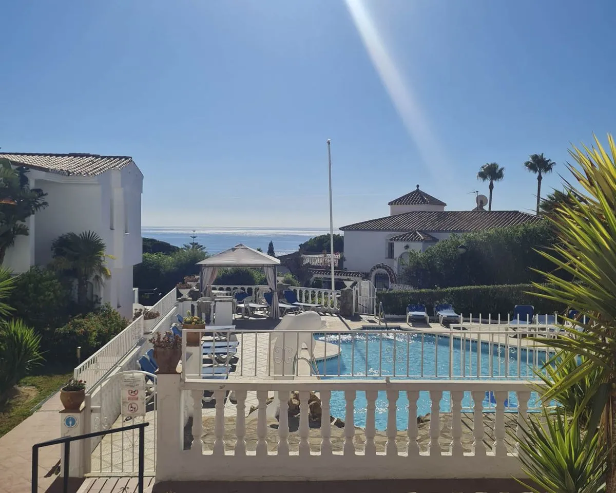 1fee7bb5-cd2a-42be-8516-91461d80f76f