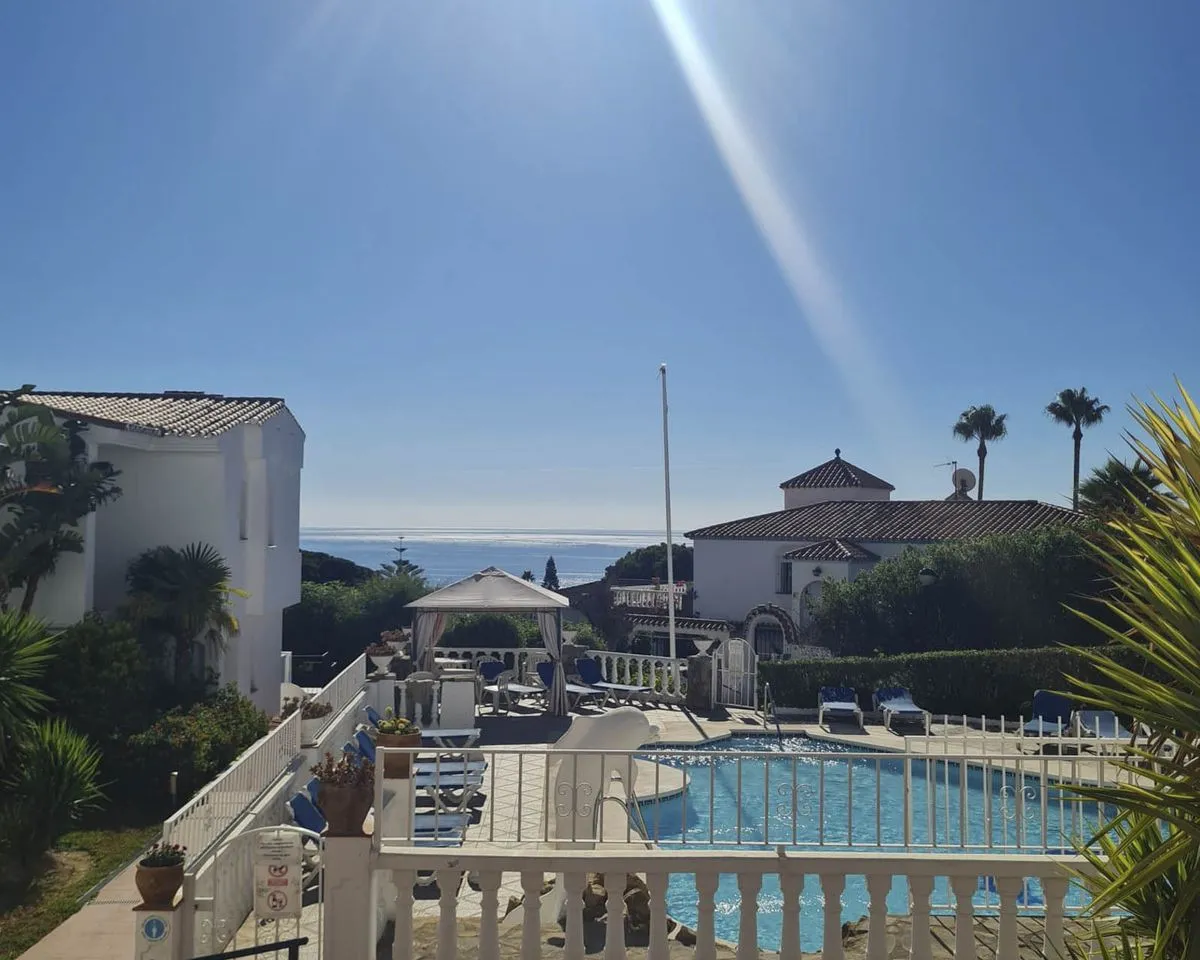 a1b91d9e-c019-4d4e-bb0e-310fdc8544f6